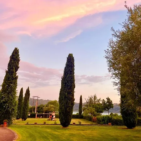Le Grotte Alloggio per agriturismo